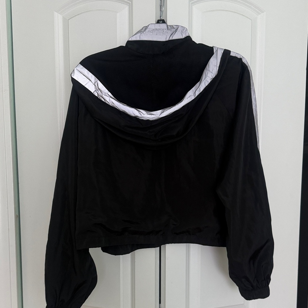 Forever 21 Colorblock Utility Jacket with Hood Black White Medium - Picture 7 of 9